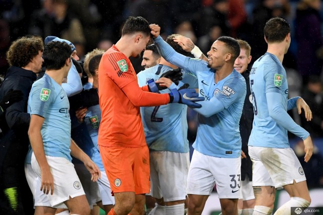 围绕对方轮 围绕对方轮